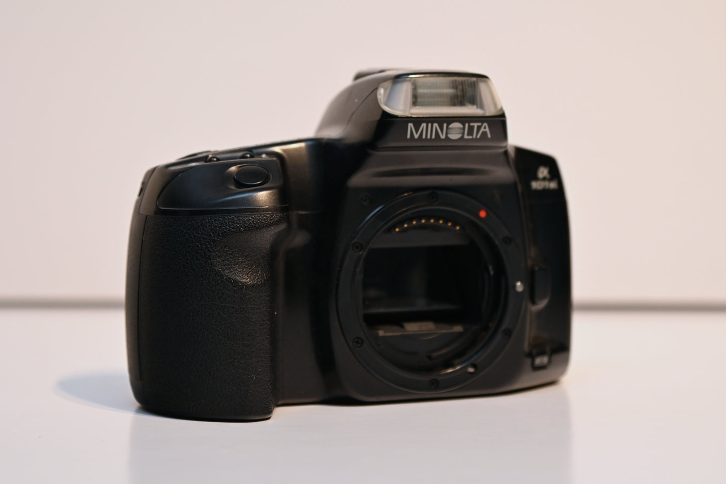 Minolta 101Xi - 35mm SLR Camera