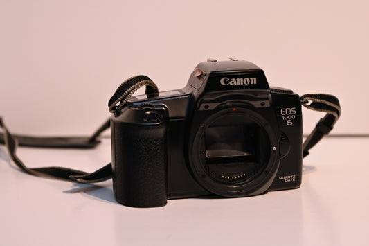 Canon Eos 1000 S - 35mm SLR